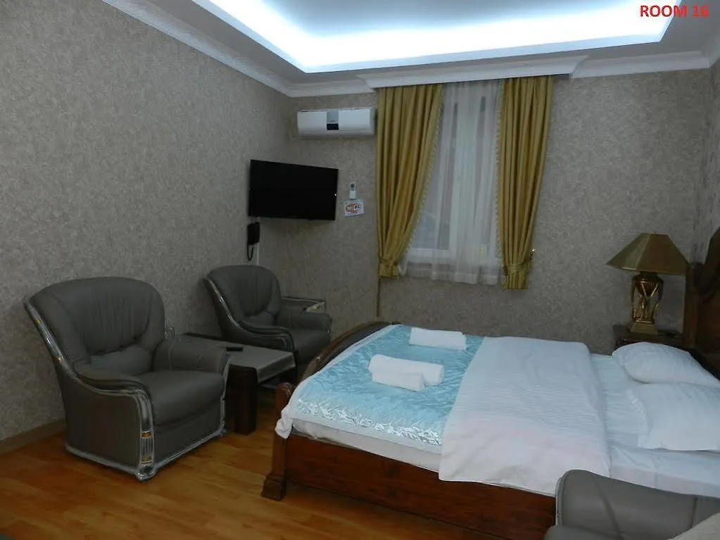 Hotel Elegant Garden Batumi Gruzie